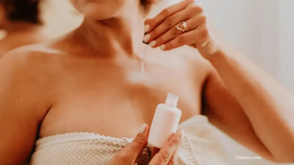 Controls Excess Oil and Reduces Breakouts