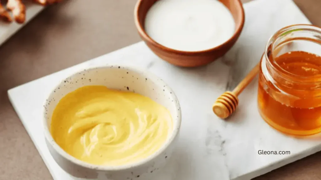 What You Need to Make a Homemade Honey Face Mask